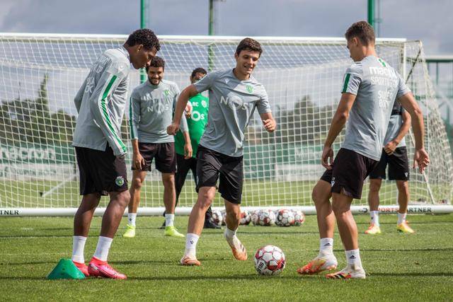 世俱杯金靴赔率:姆巴佩1赔5.5居首 哈兰德紧追