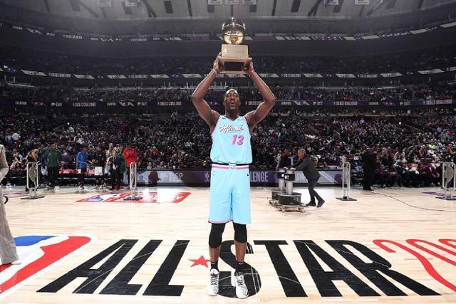 俱乐部杯-北控1分险胜天津 双外援合砍82分