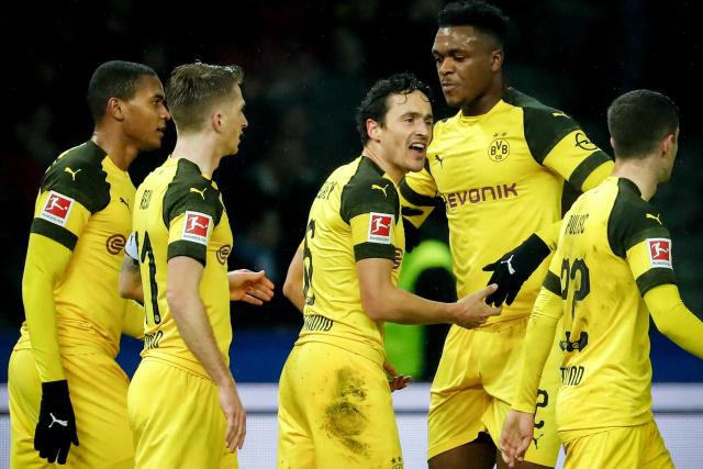 官方：瓦伦西亚主帅巴拉哈下课